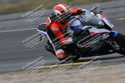 media/Jan-14-2023-SoCal Trackdays (Sat) [[497694156f]]/Turn 11 Inside (950am)/